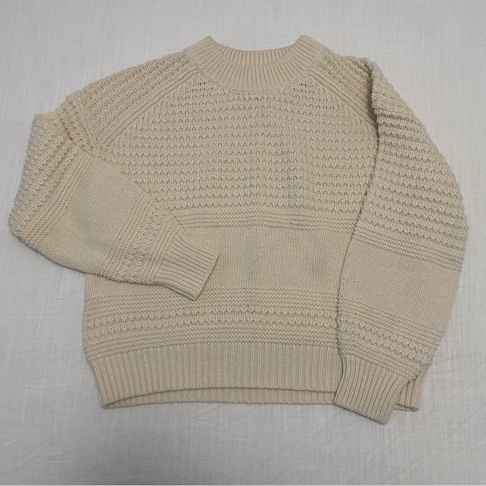 Universal Thread Cream Textured Knit Sweater